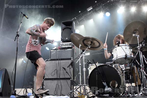 THEE OH SEES - 2014-08-23 - SAINT CLOUD - Domaine National - Scene de la Cascade - 